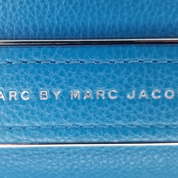 Marc by Marc Jacobs Crossbody Purse - Picture 7 of 11